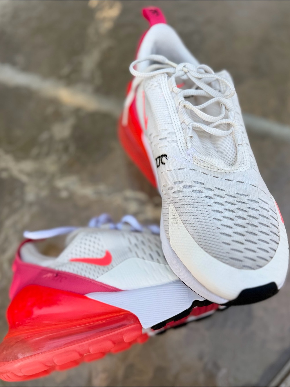 Nike Women’s White & Hot Pink Air Max 270 React Sneakers - Picture 2 of 6
